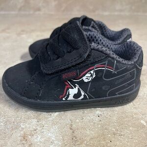 Etnies Black and Gray Kids Sneakers